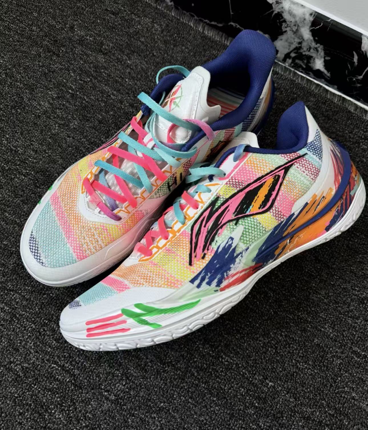 Li-Ning Liren 5 V2 Low “Introverted Artist”