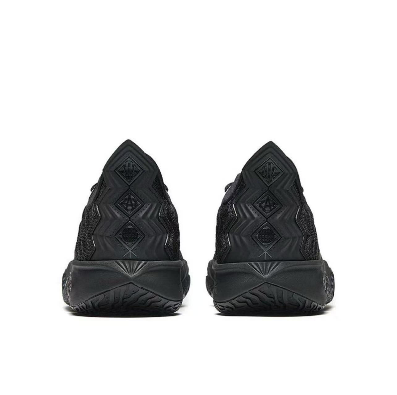 Anta Kai 2「Triple Black」