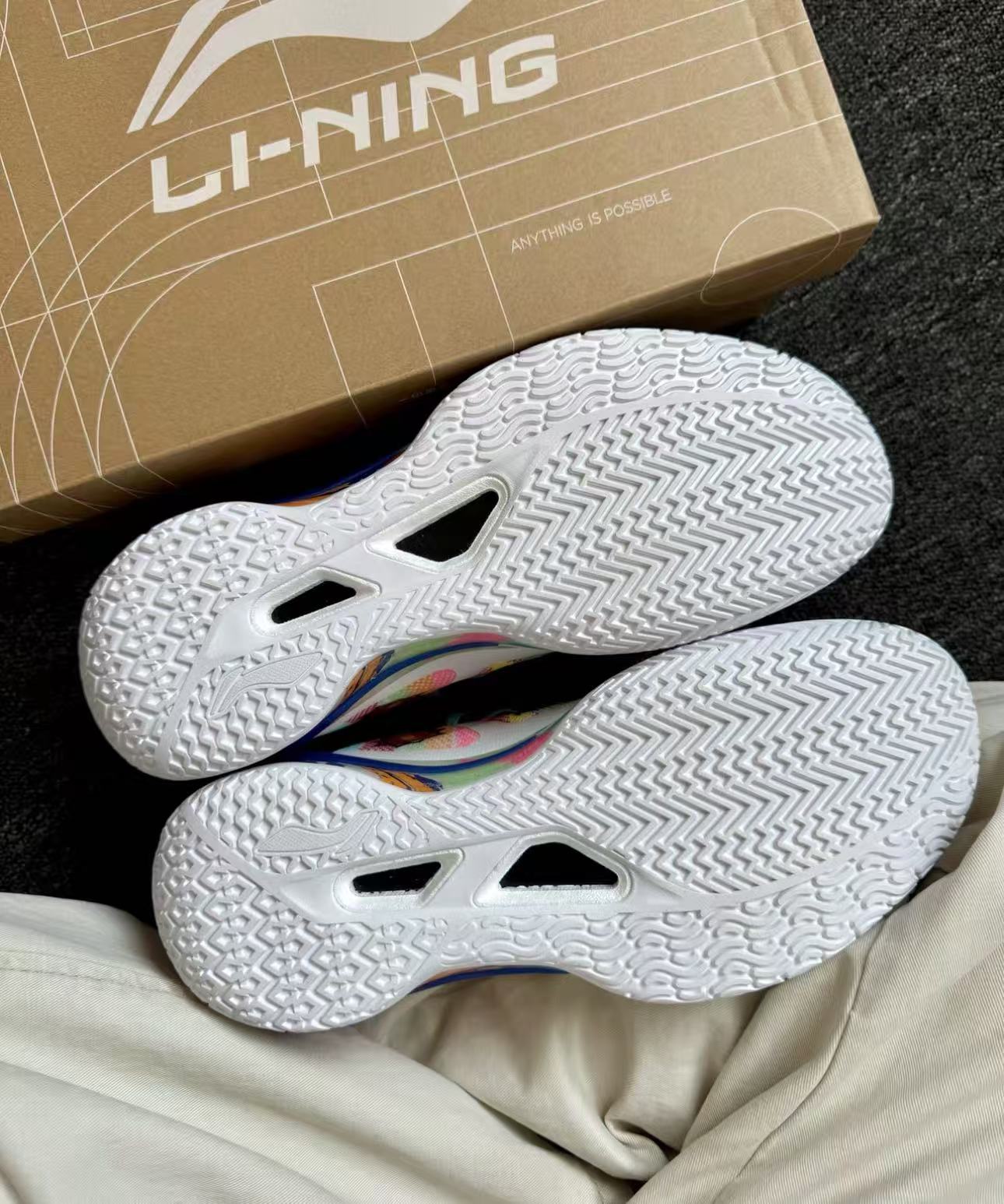 Li-Ning Liren 5 V2 Low “Introverted Artist”