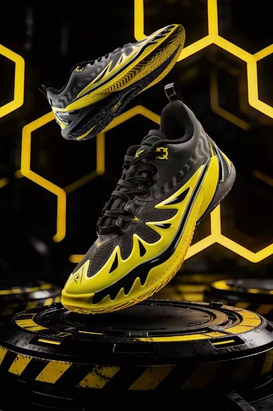 Rigorer AR3 Vision Yellow Jacket オースティン・リーブス バスケットボールシューズ ブラック イエロー 側面