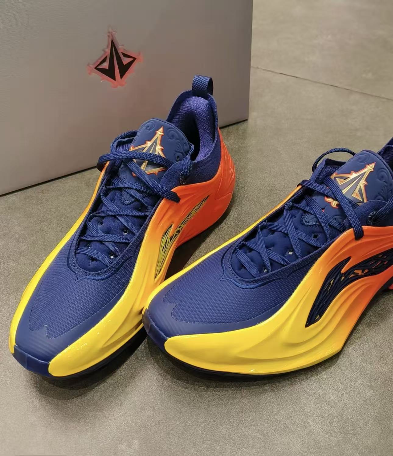LI-NING Jimmy Butler JB4 “Bay Area Blade”