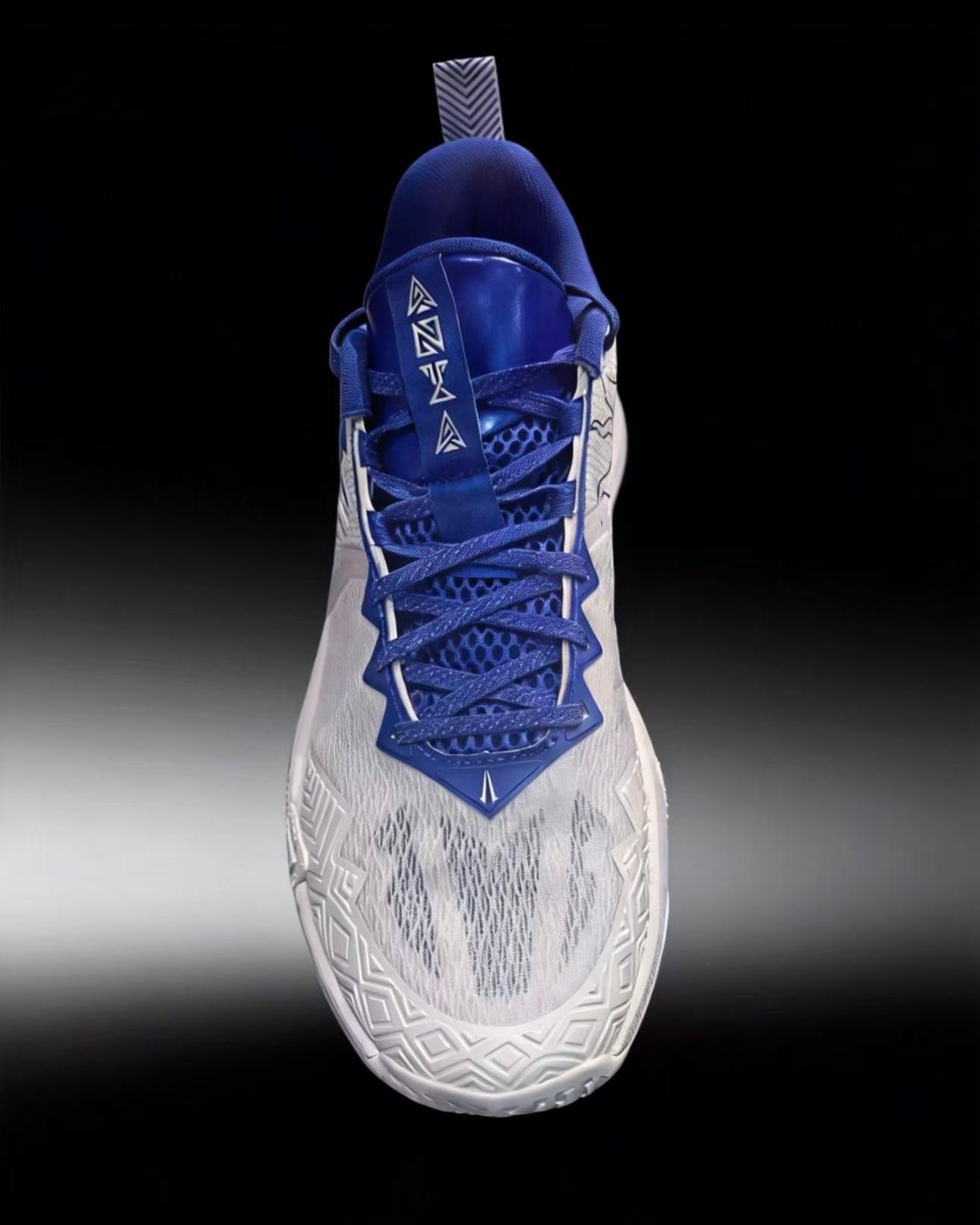 ANTA KAI TEAM 2 「Dallas」 カイリー・アービング トレーニングシューズ