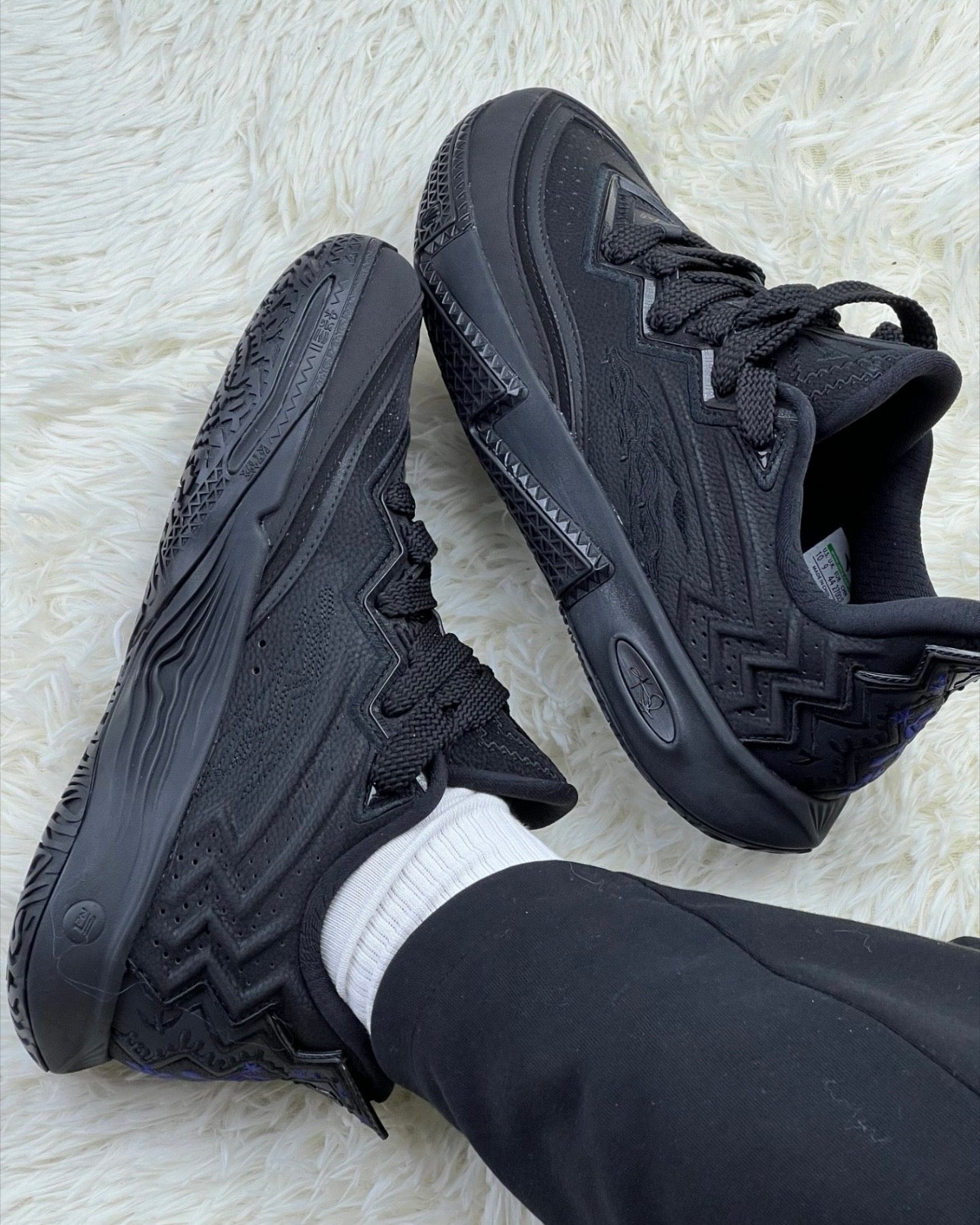 ANTA KAI 2 "Black Agate"