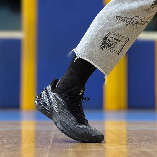 ANTA ZAP 3 Triple Black 着用 コート オールブラック