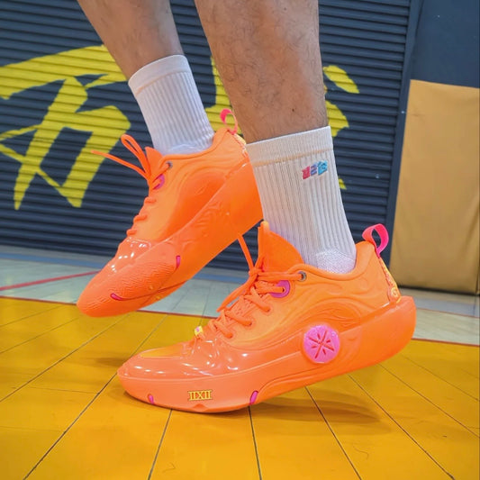 LI-NING Way of Wade 12 オレンジ 着用イメージ