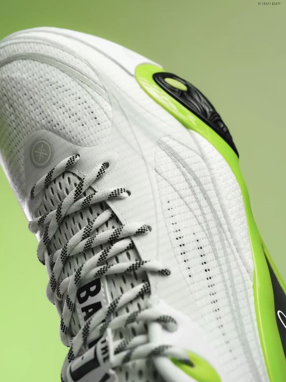 LI-NING Wade Dlo 1 「ポッドキャスト」