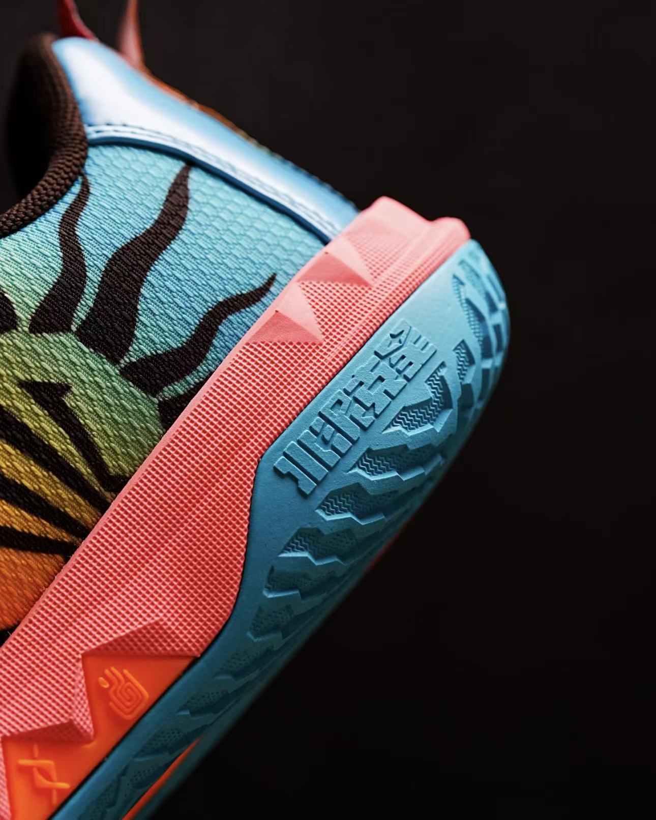 ANTA KAI 2 TEAM「磨练」 カイリー・アービング バスケットシューズ