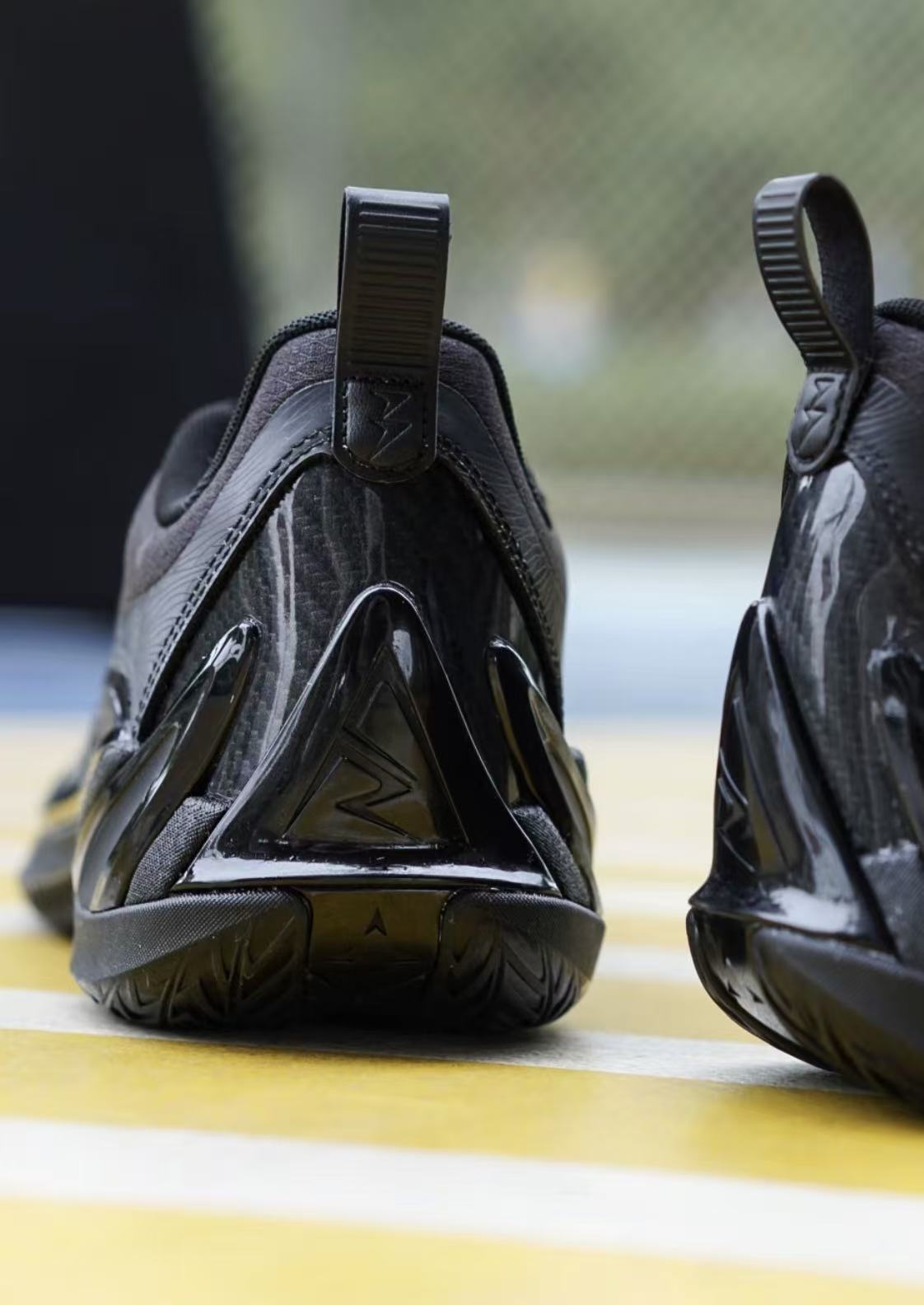 Rigorer AR3 “Dark Horse” リゴラー バスケットシューズ スニーカー Z325360910-9