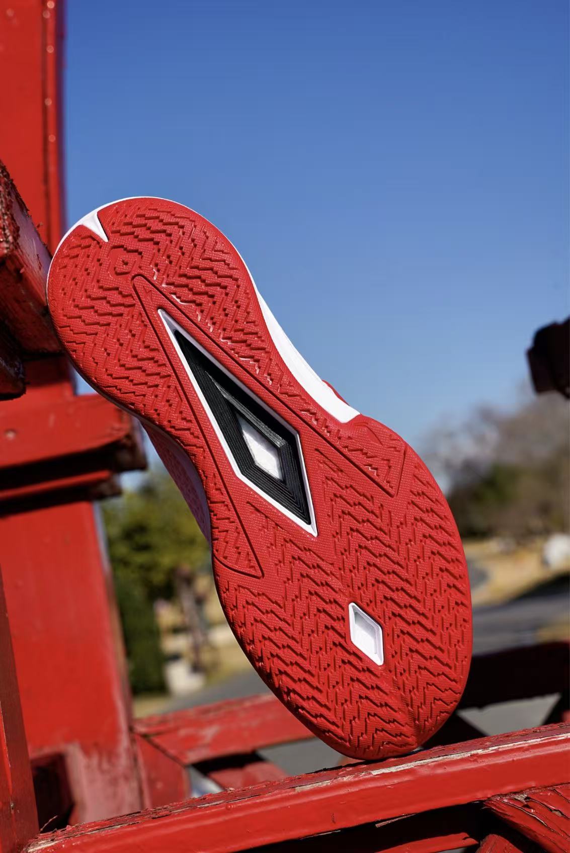 LI-NING Wade Flash 2「オーバータウン」