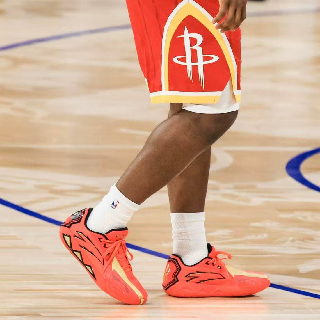 NBA選手が履く中国ブランドのバッシュまとめ｜ヨキッチ・カイリー・バトラー・ゴードンほか【2026年版】