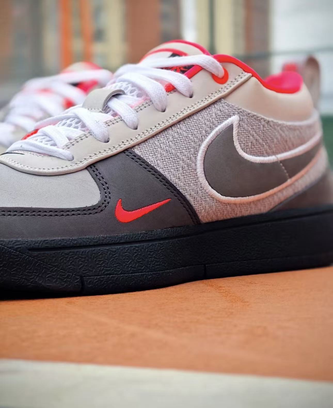 Nike BOOK 1 “Solar Red” ブック１ メンズスニーカー バスケットシューズ IR0839-001