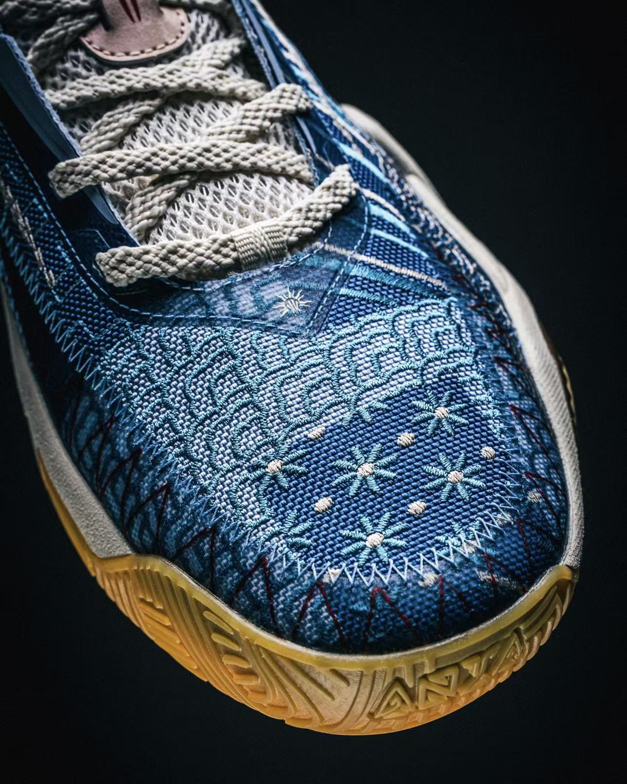 Sneaker Politics × ANTA KAI 3「Patchwork」カイリー・アービング コラボ バスケットボールシューズ