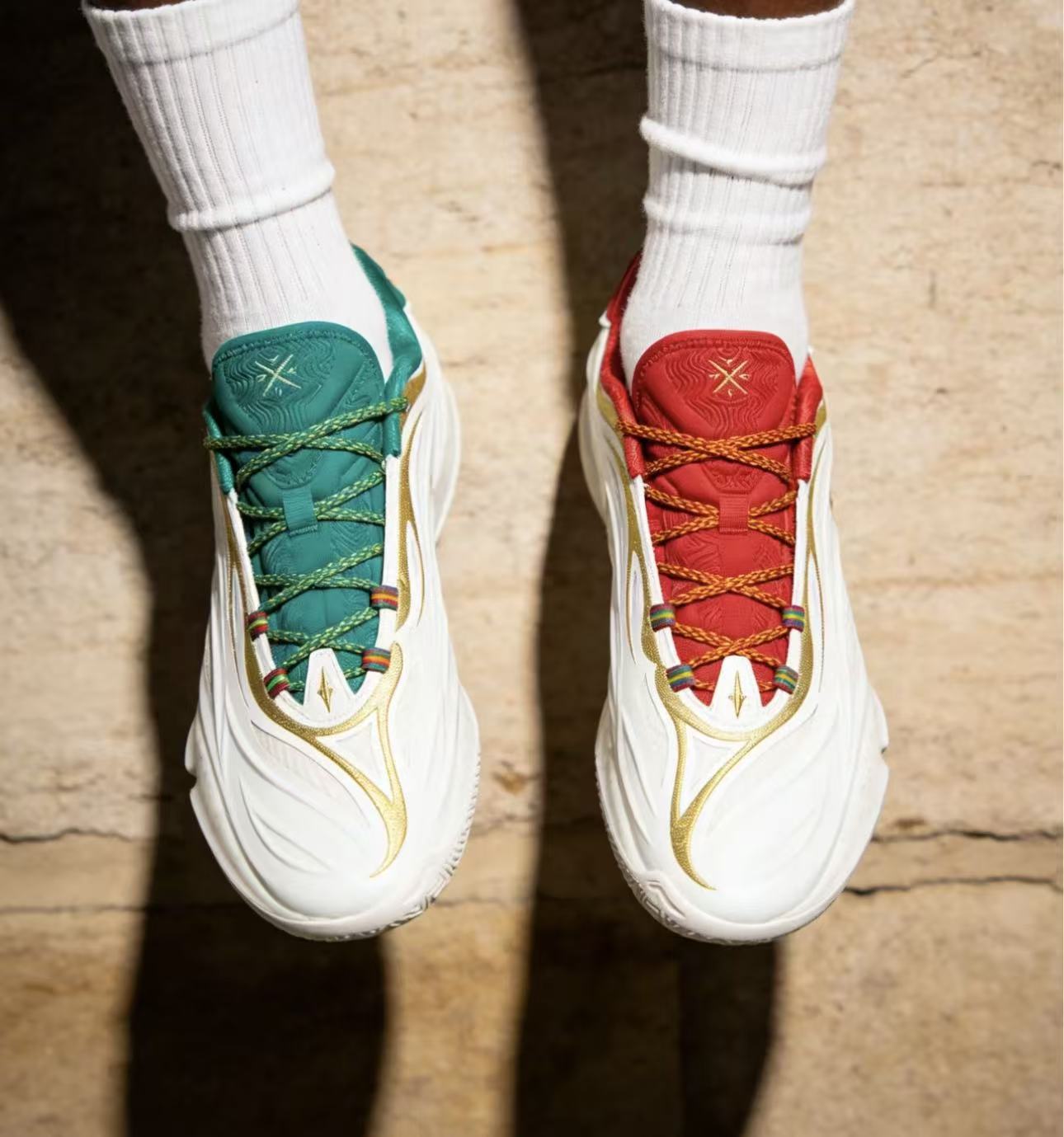 LI-NING Wade 808 5 Ultra V2 “クリスマス”