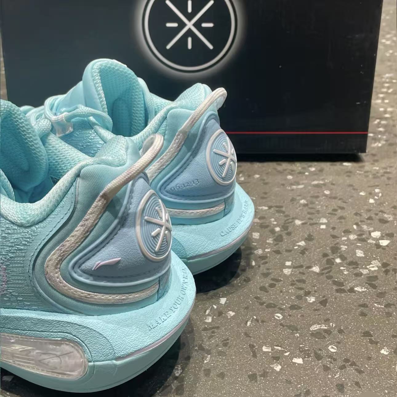 LI-NING Wade Shadow 7 「ミント」 バスケットボールシューズ
