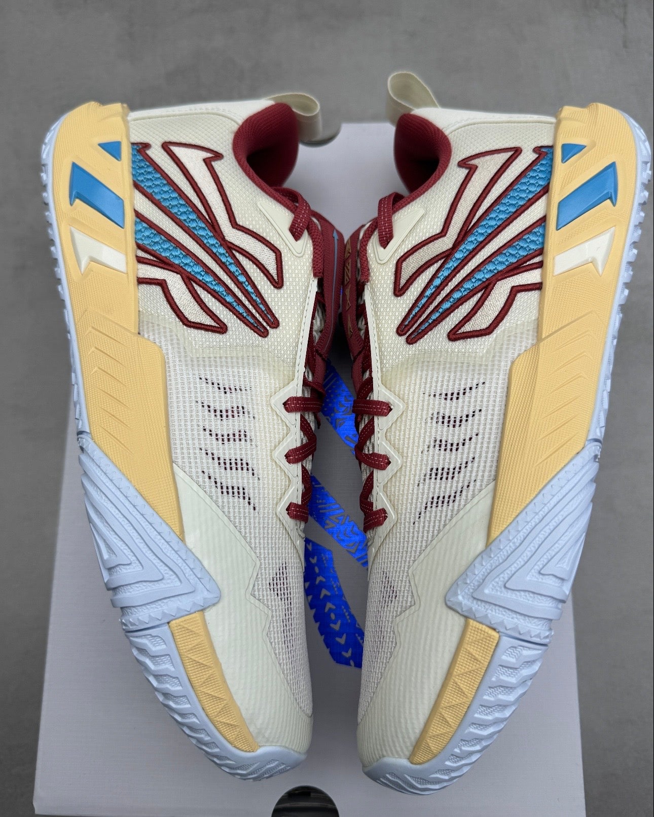 ANTA KAI TEAM 2 miro デザイン詳細 アーティスティック・グラフィック | SNKRXXX