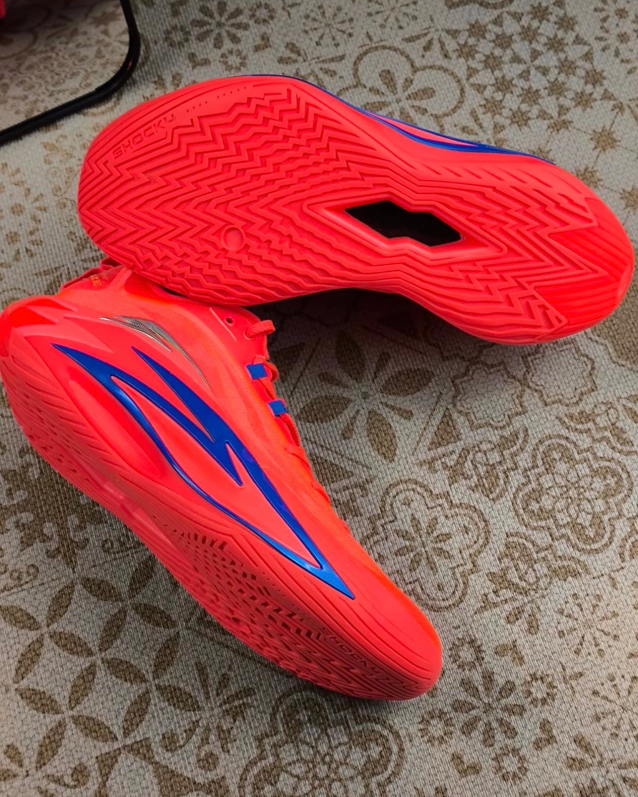 ANTA Shock Wave 7 Pro "LAVA" 112531126-6