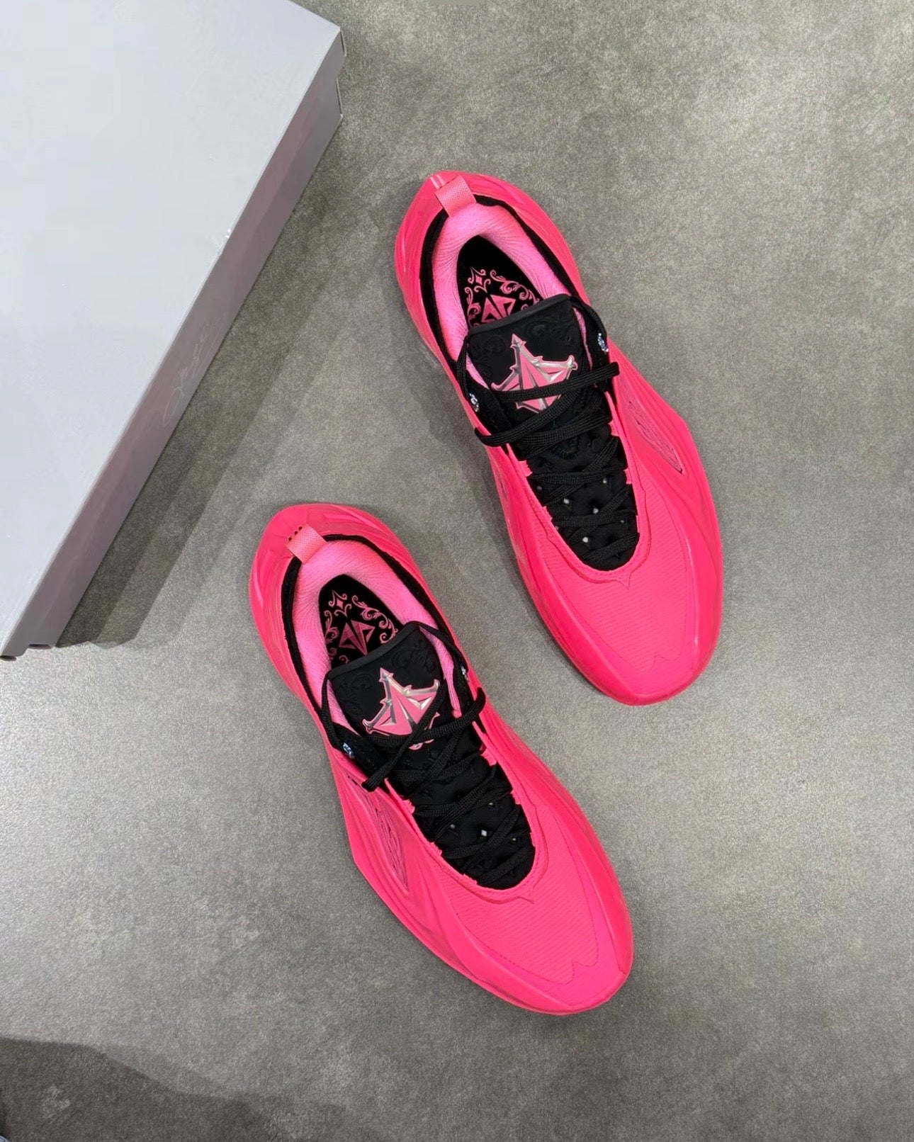 Li-Ning JB4 "Black Pink"
