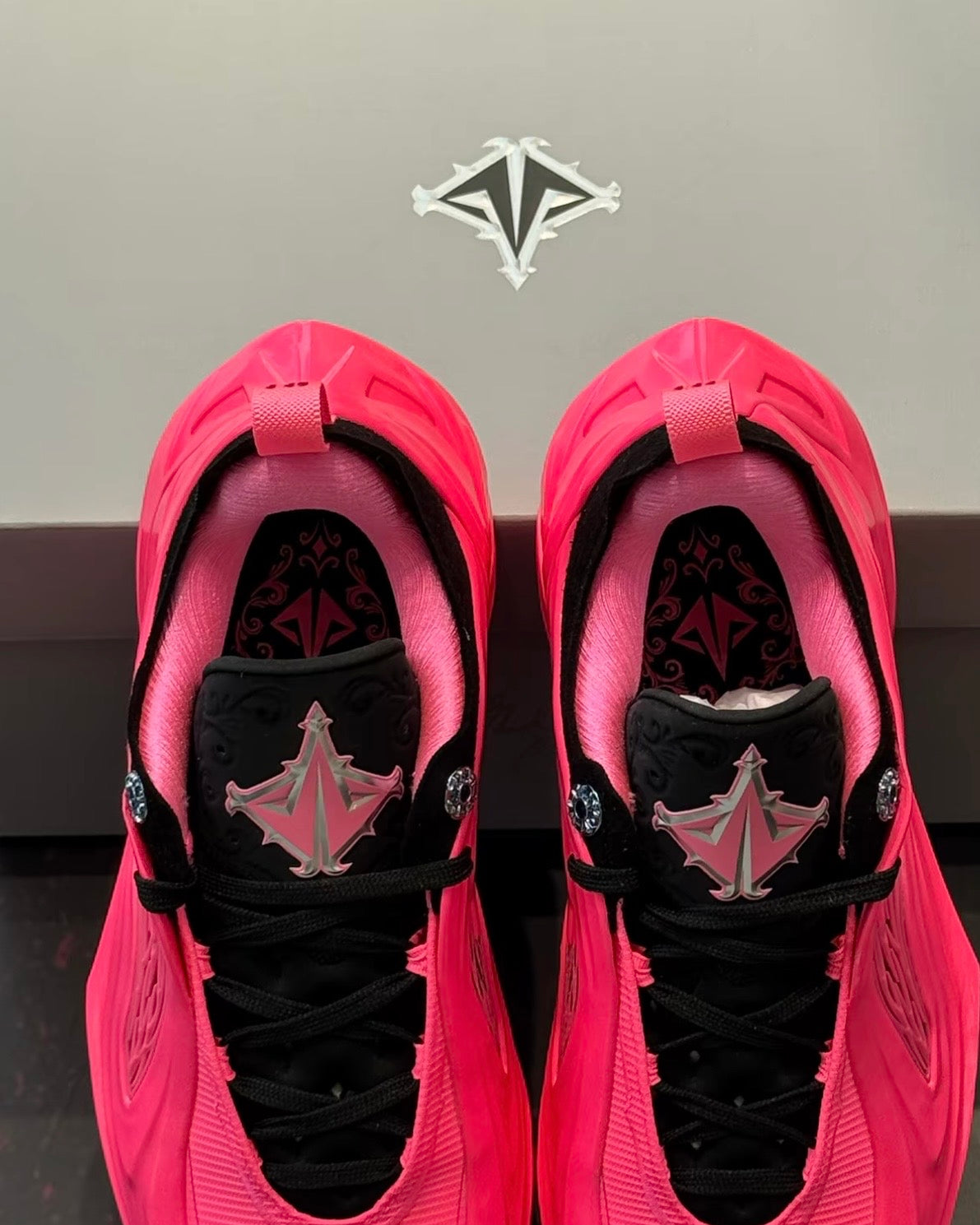 Li-Ning JB4 "Black Pink"