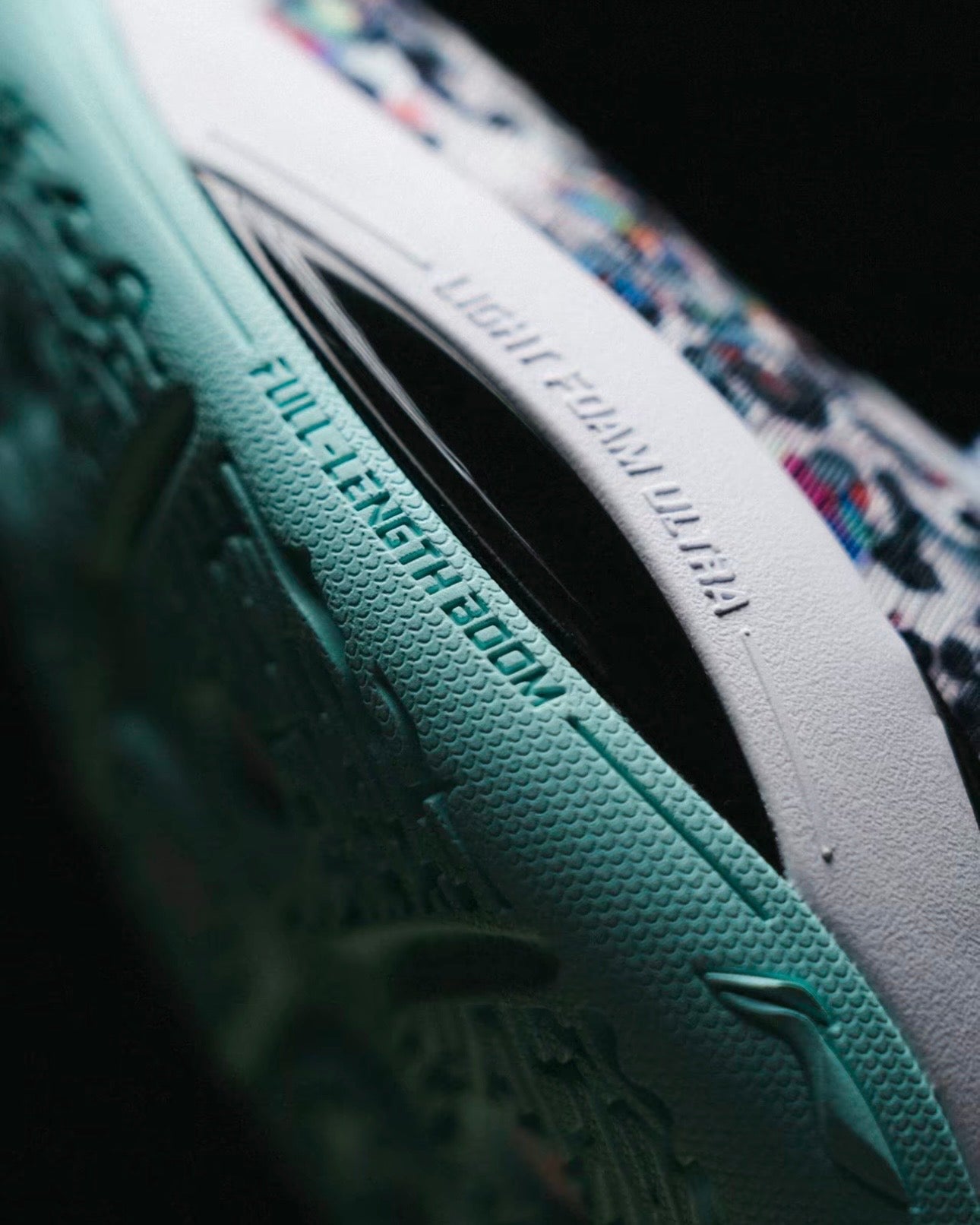 Li-Ning DLo 2 BOOM ミッドソール フルレングス クッション 接写