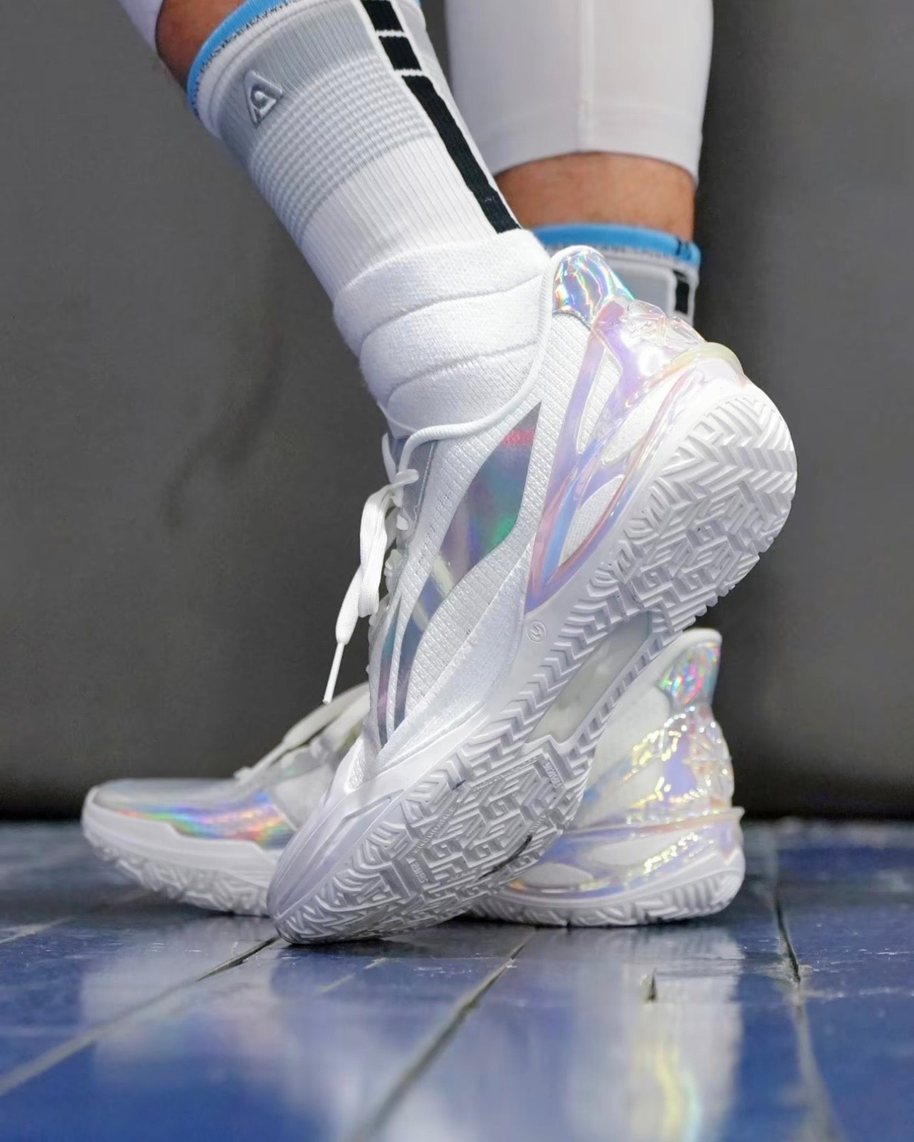 Li-Ning Liren 6 V2 