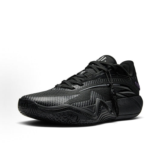 アンタ KAI 3 Triple Black カーボンファイバー ウィーブパターン ブラック 接写