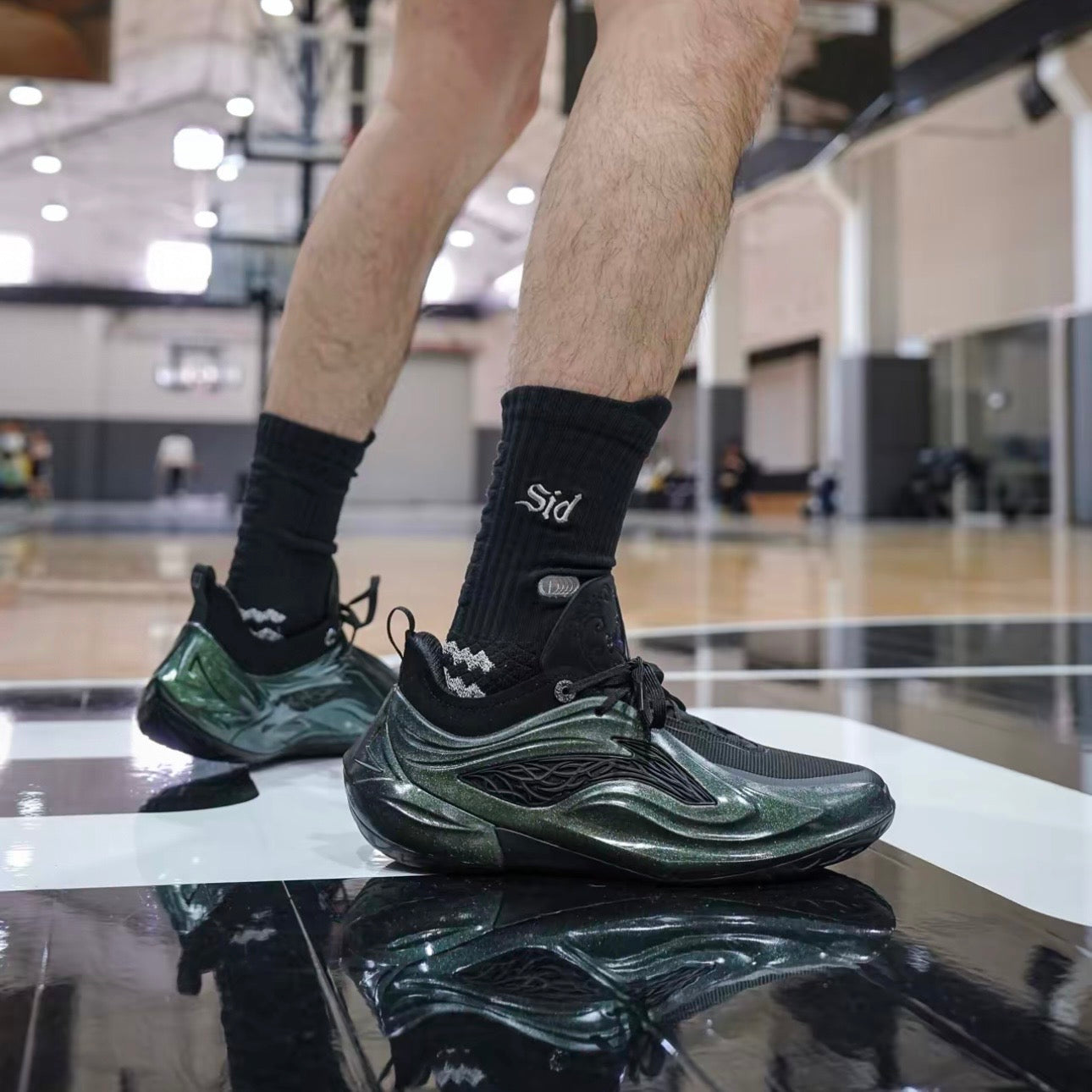 Li-Ning JB4 