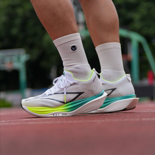 リーニン 飛電6 FEIDIAN 6 ELITE White Green 着用 ホワイト ネオングリーン マラソン ランニング