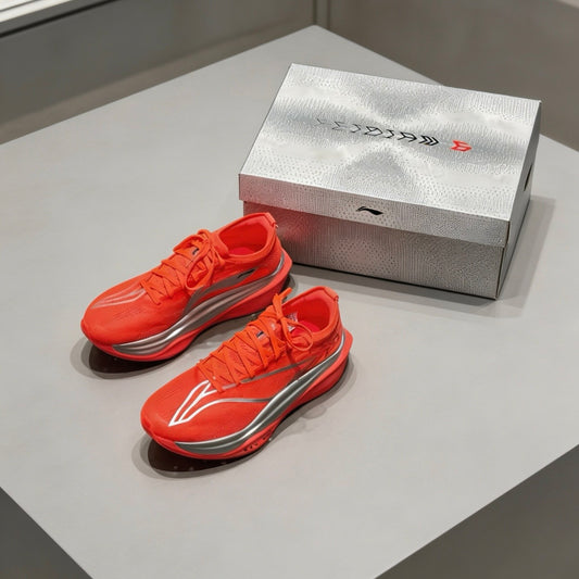 リーニン 飛電6 FEIDIAN 6 ELITE Red Silver 着用 コーラルレッド シルバー マラソン ランニング