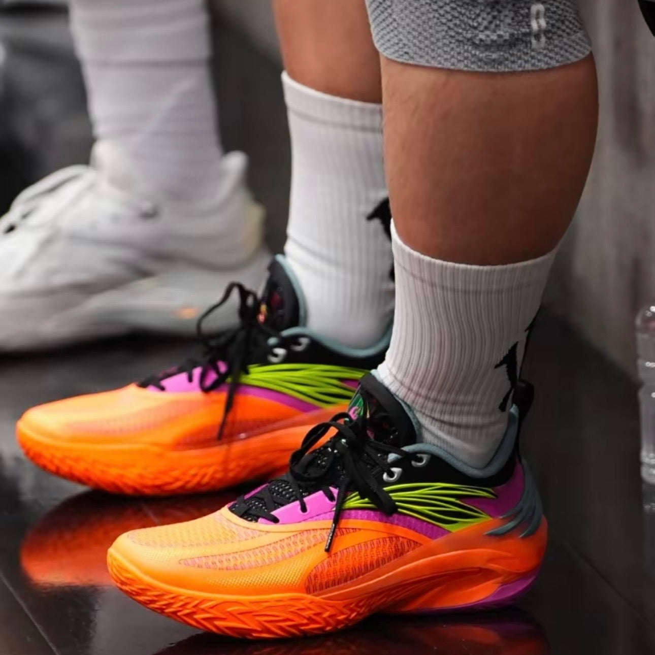 ANTA Shock Wave 8 