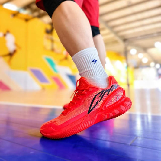 ANTA ZAP 3 Red Black 着用 コート レッド