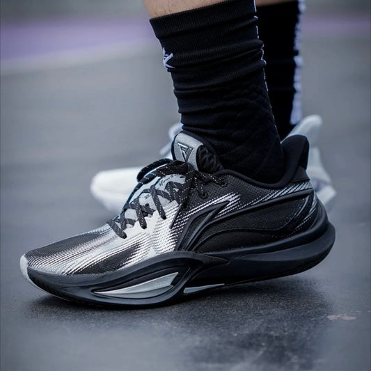 Li-Ning Shining 3 Black White 着用 コート ブラック×シルバー