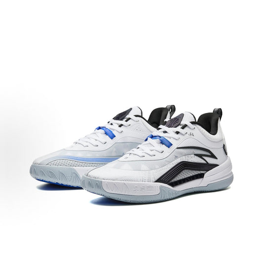 アンタ KAI 1 TEAM White/Gray 両足 正面