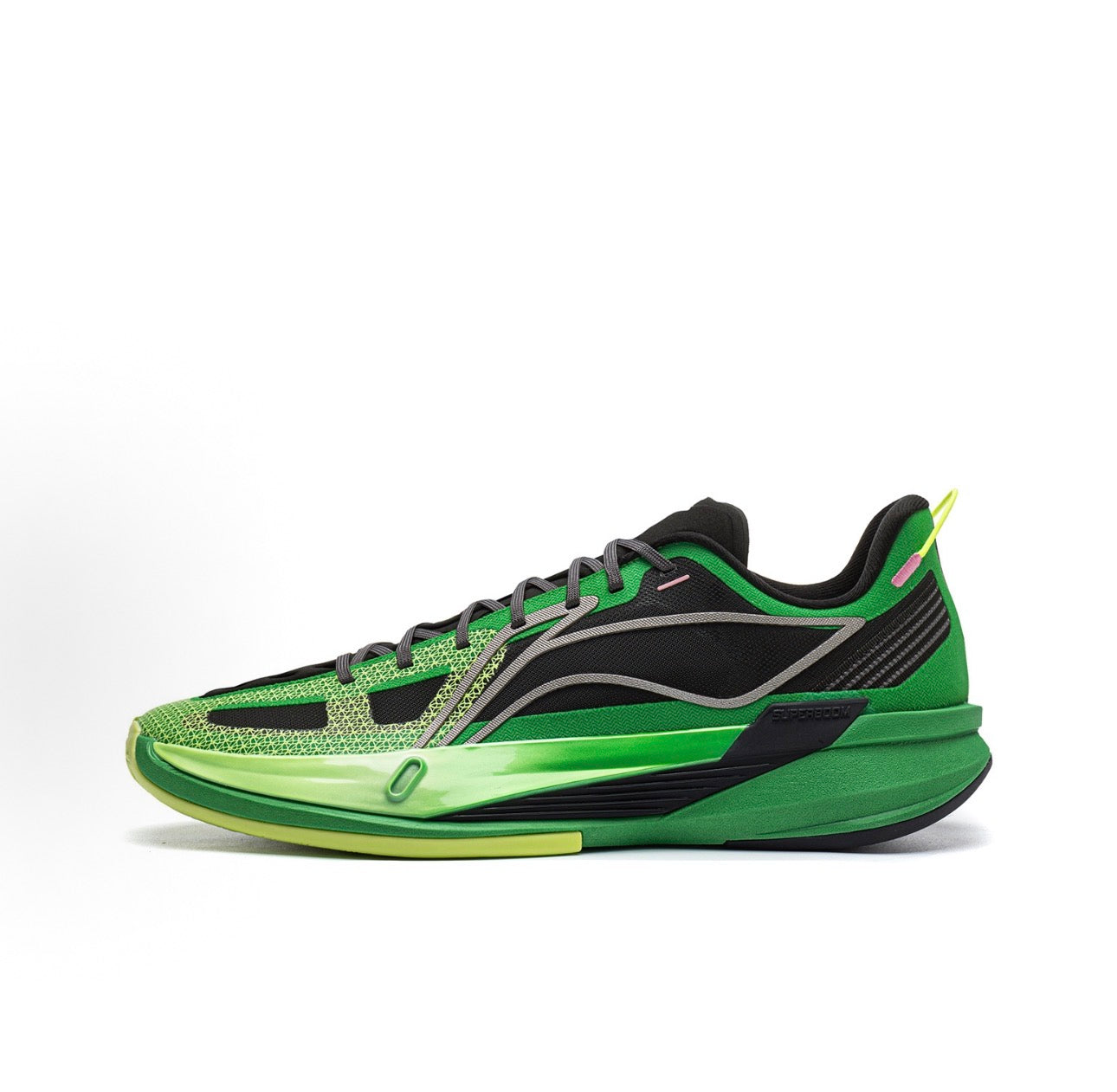 Li-Ning Ultralight Dragonfly 流線形 サイドライン 未来派 接写