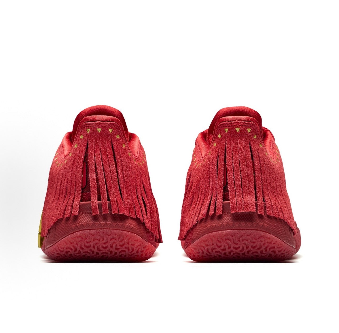 ANTA KAI 1 Chief Hélà CROWN JEWEL 上面 KYRIE IRVING金文字 盾シールド ゴールド

