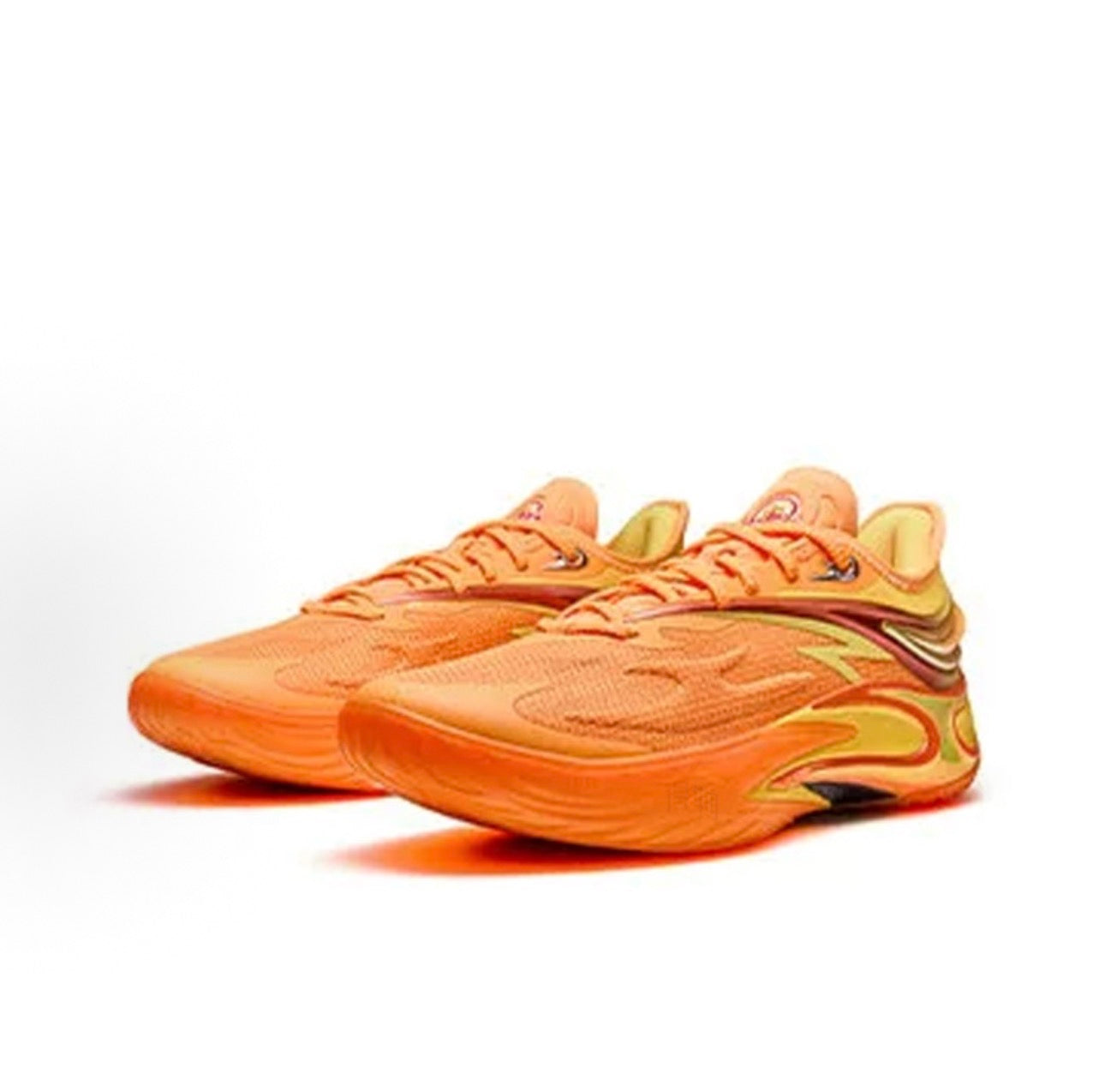 ANTA Shock Wave 8 PRO Orange オレンジ イエロー 斜め前方

