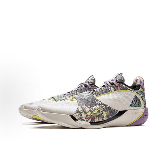 Li-Ning Wade All City 13 Encore 蝶 マルチカラー 斜め前方 バスケットシューズ
