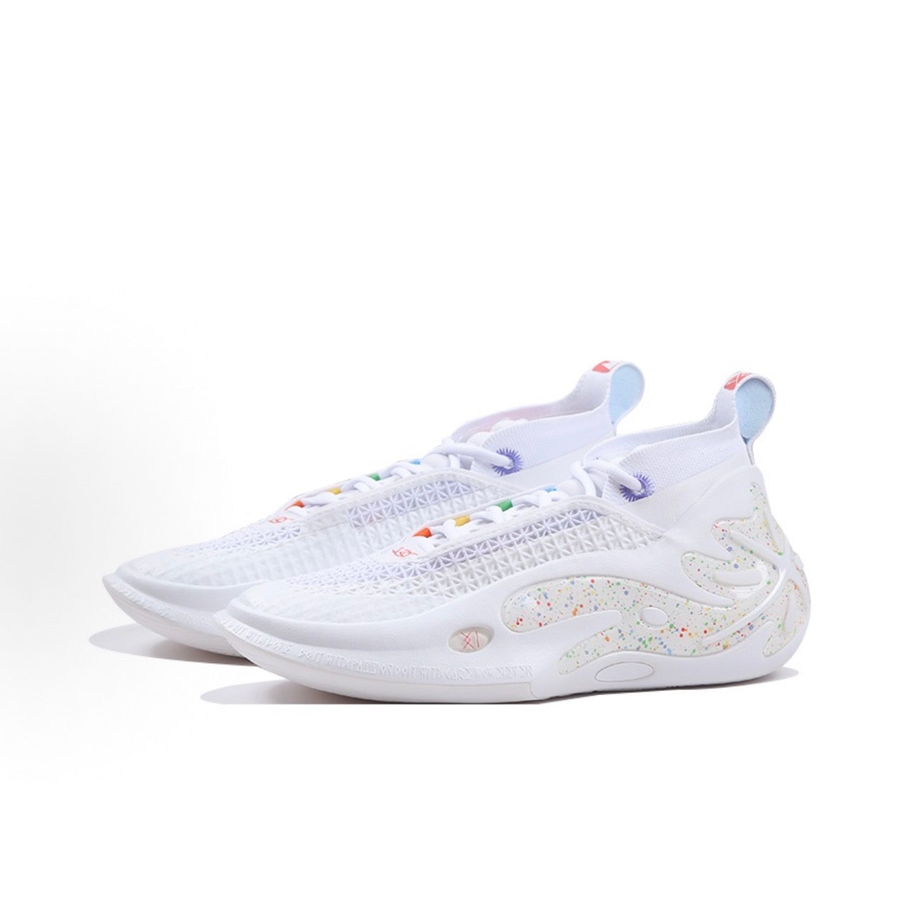 Way of Wade 11 ピクセル ホワイト×マルチカラー 斜め前方