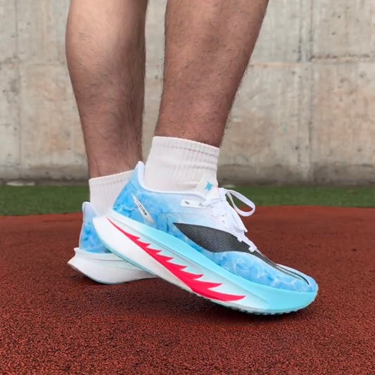 Li-Ning Feidian 6C ビッグシャーク 着用イメージ