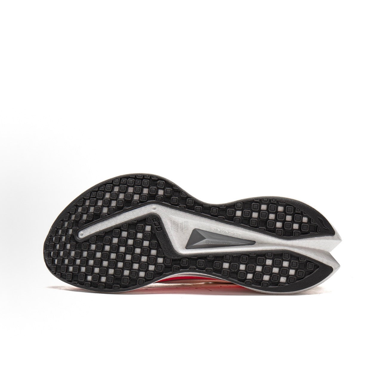 LI-NING RED HARE 9 PRO ホワイト/レッド GCRトレッドパターンのアウトソール