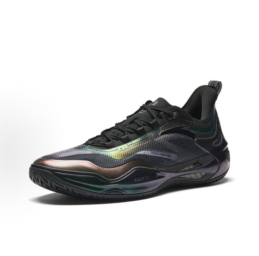ANTA ZAP 4 トリプルブラック 斜め前方片足
