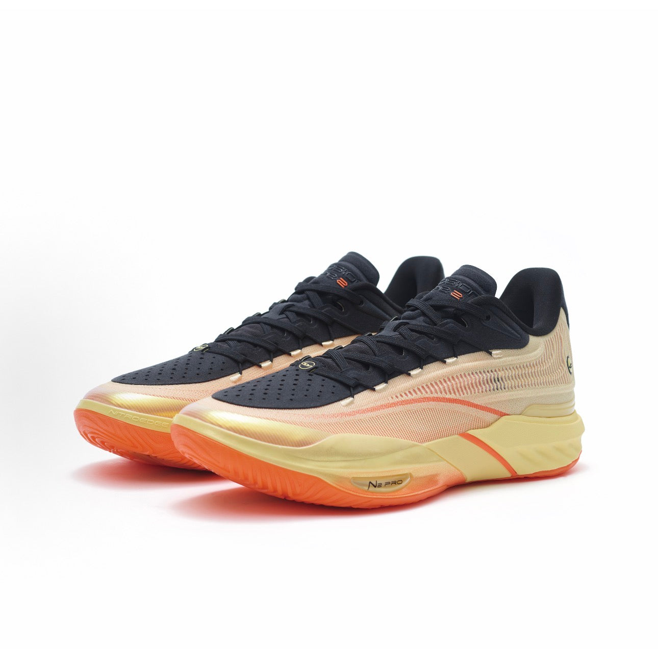 ANTA SNEAKERVERSE Eclosion Type 2 Breaking Dawn 斜め前方
