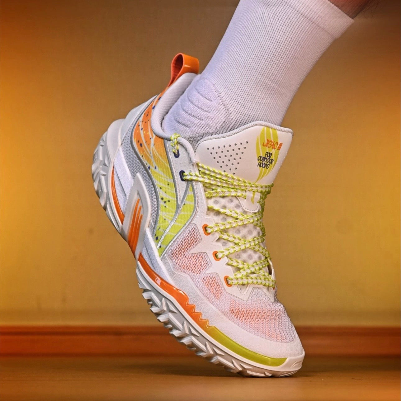 LI-NING JIEAO 3 Secretary Bird 着用イメージ
