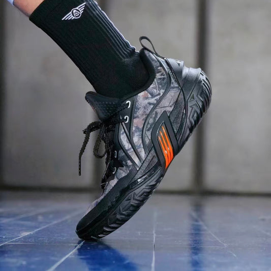 LI-NING JIEAO 3 Leaf Butterfly 着用イメージ
