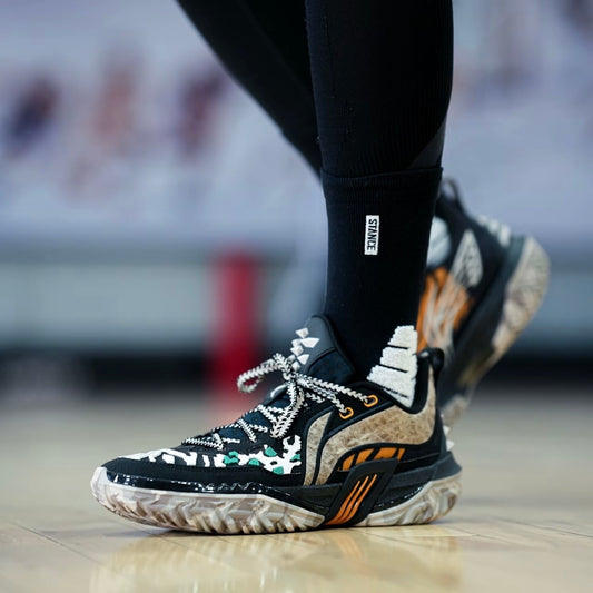 LI-NING JIEAO 3 King of Beasts 着用イメージ