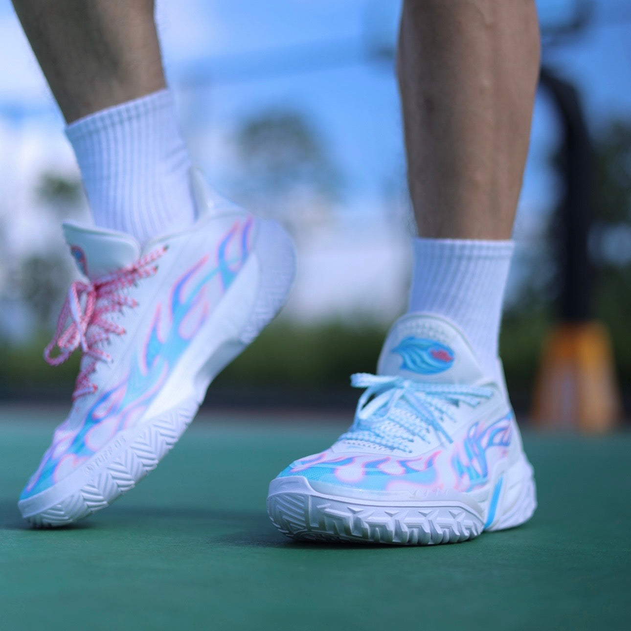 LI-NING JIEAO 3 V2 氷と炎 着用イメージ

