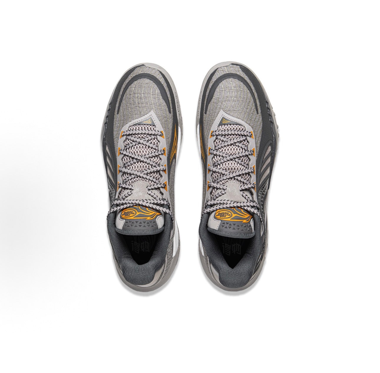 LI-NING JIEAO 3 V2 Fossil 上面ペア
