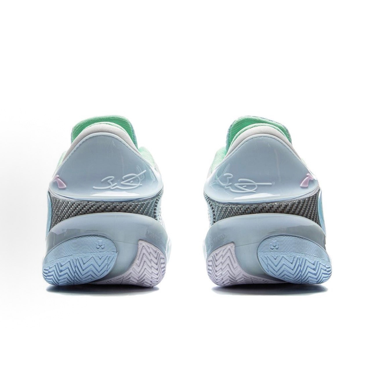 808 5 Ultra 酸素 背面ヒール