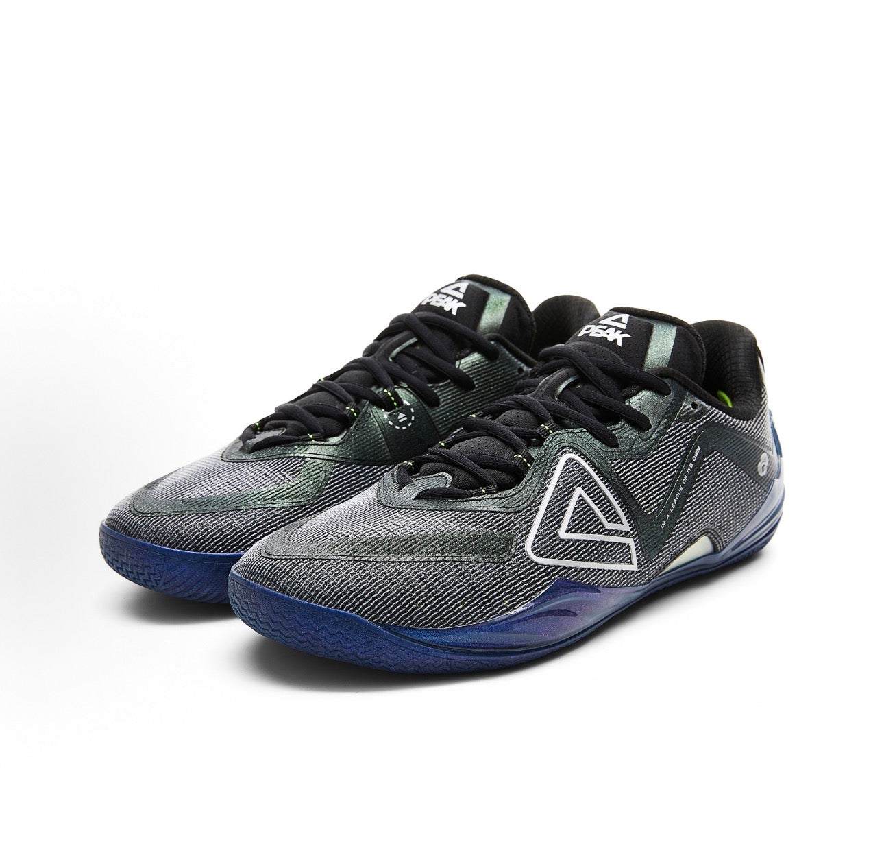 PEAK TAICHI Deep Sea 斜め前方