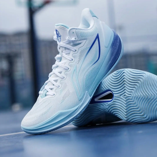 LI-NING LIREN 7 BLUE 着用イメージ