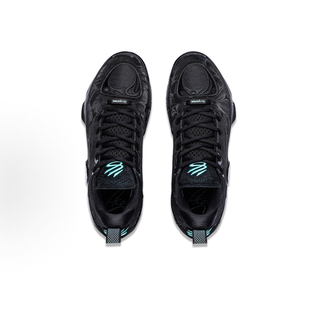 LI-NING Way of Wade 12 Obsidian Curry PE 上から見たペア